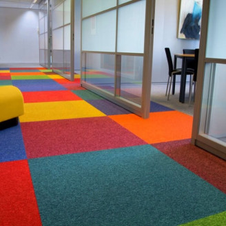 Коммерческий ковролин Betap Chromata Base 44 бирюзового цвета