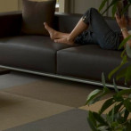 Коммерческий ковролин Betap Chromata Base 92 темно-коричневого цвета с оливковым оттенком