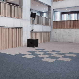 Ковровая плитка Betap Chromata Base 73 светло-серого цвета