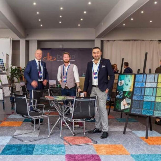 Ковровая плитка Betap Chromata Feel 44 бирюзового цвета