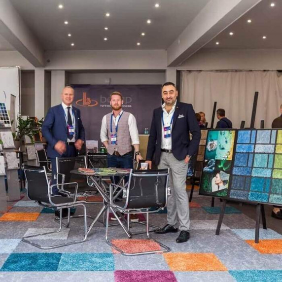 Ковровая плитка Betap Chromata Feel 44 бирюзового цвета на пол Ковровая плитка Betap Chromata Feel 44 бирюзового цвета купить